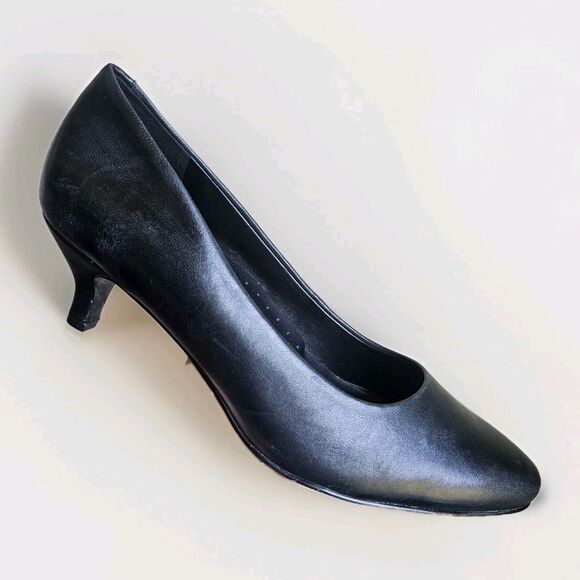 Trotters Kiera Kitten Pump Heels US 9.5M Classic Black T1805-001 Mature Comfort - Picture 1 of 8